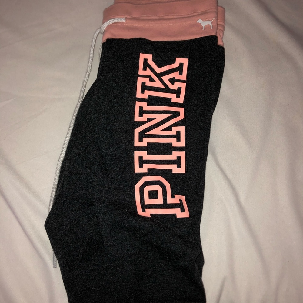 Pink leggings